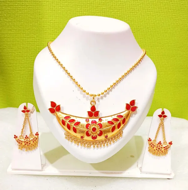 Assamese_Traditional_Red_Colour_Joonbiri_Chain_Jewellery_Set_For_Women_&_Girl